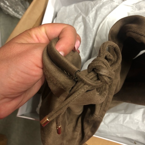 NIB Cape Robbin over knee taupe boots - Picture 5 of 5